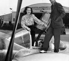 In 1946, Nadine gives Col. John H. Fite, president of Aviation Maintenance Corporation, a tour of her P-38 in Van Nuys prior to the Bendix race. (Valley Times Photo Collection, Los Angeles Public Library)