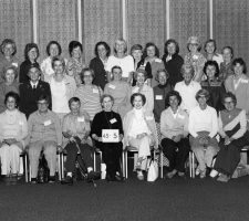 In late September 1978, Nadine (front row, fourth from right) and 30 other members of WASP Class 43-5 held a reunion in Colorado Springs, Colorado. (WASP Archive, Texas Woman’s University, Denton, Texas)